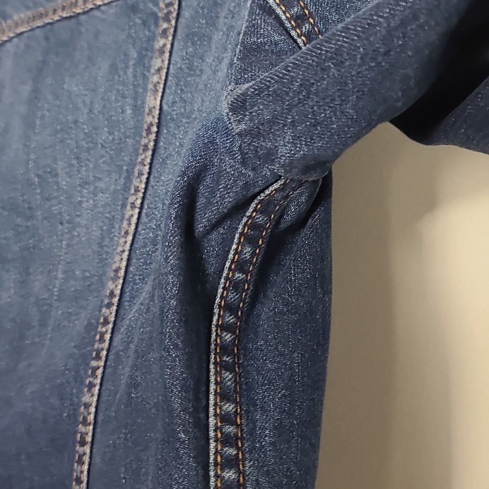 BANANA REPUBLIC Clean Classic Mediun Wash Blue Jean Jacket Size Small - Picture 16 of 16